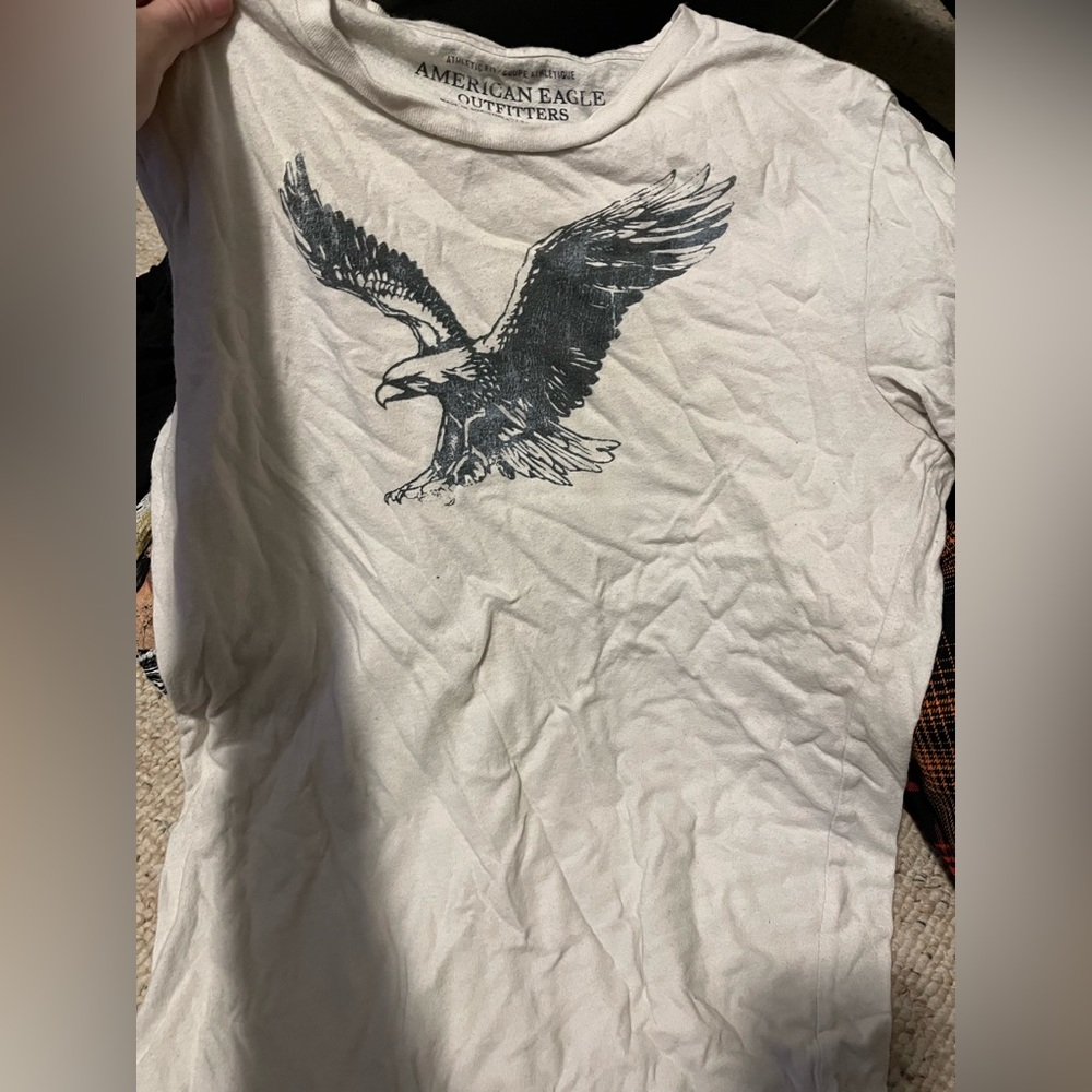 American Eagle Graphic Tee
